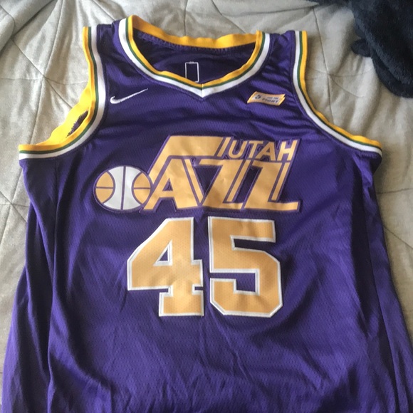 donovan mitchell throwback
